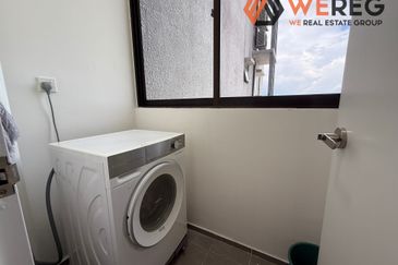 Gravit8 @ Klang South