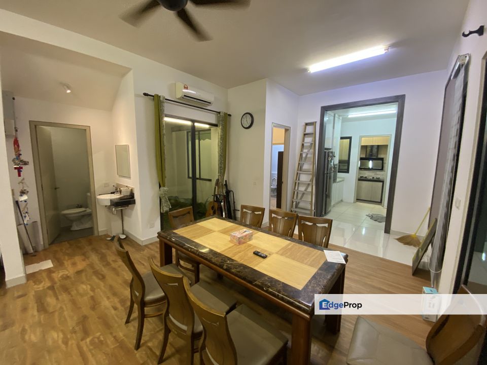 Periwinkle Cluster Semi D Partially Furnished, Selangor, Telok Panglima Garang