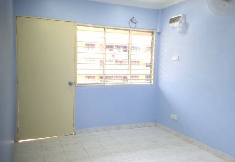 Pangsapuri Subang Jaya