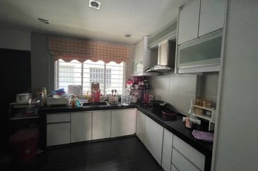 Bandar Saujana Putra 3