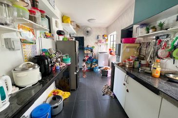 Jalan Setia Permai U13/42M