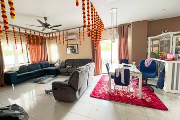 Jalan Setia Permai U13/42M