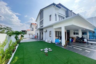 Jalan Setia Permai U13/42M