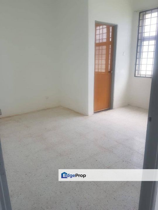 ANGGERIK APARTMENT PUCHONG , Selangor, Hulu Selangor