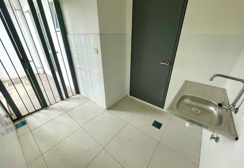 Casa Wood, CyberSouth