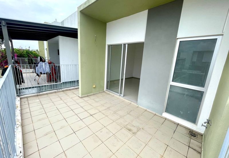 Casa Wood, CyberSouth