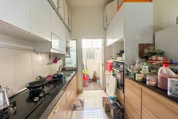 Savanna Executive Suites @ Southville City