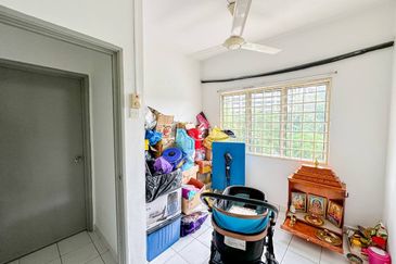 D Cahaya Apartment, Bandar Puchong Jaya