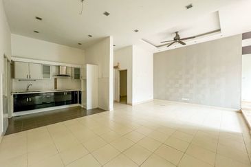 Villa Park Condominium