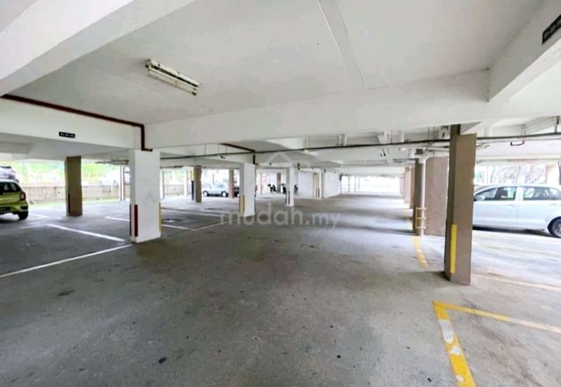 Subang Perdana Goodyear Court 8