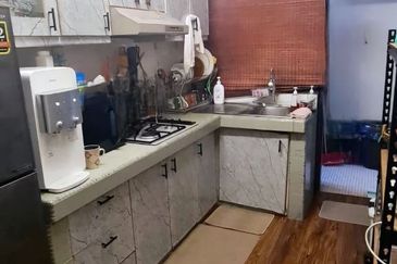 Subang Perdana Goodyear Court 8