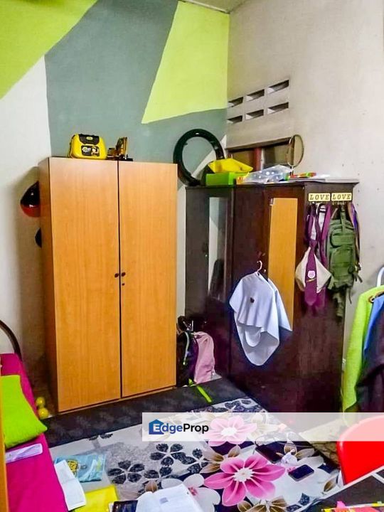 Single Storey Terrace Taman Semarak 2 Nilai, Negeri Sembilan, Nilai