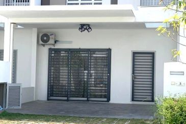 Casa Green @ Cybersouth