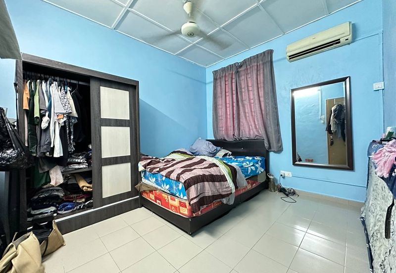 Taman Saujana Puchong