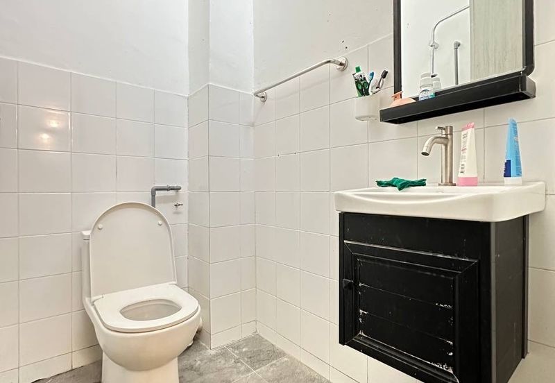 Taman Saujana Puchong