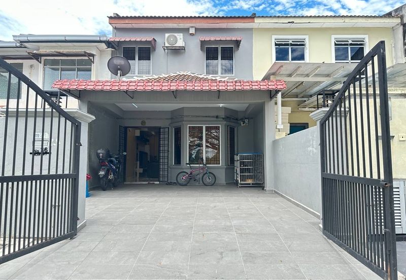 Taman Saujana Puchong