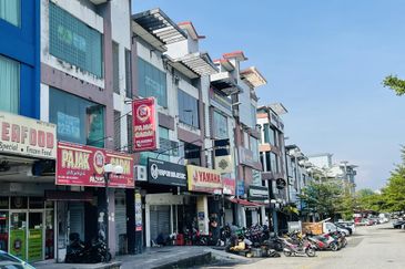 Bandar Mahkota Cheras