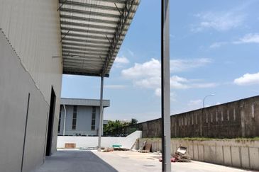 Warehouse@factory Batu 11 for Let