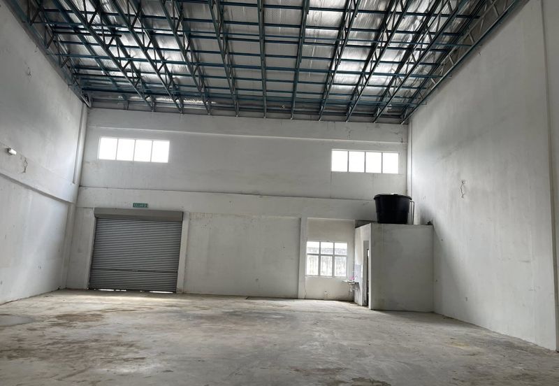 1.5 Sty Link Factory Bandar Tun Razak-For Sale