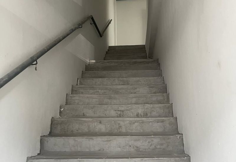 1.5 Sty Link Factory Bandar Tun Razak-For Sale