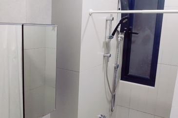 Kenwingston Skylofts USJ 1