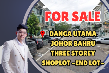 Pusat Perdagangan Danga Utama