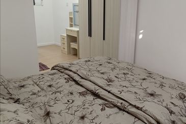 Tuan 2egacy (Tuan Residency 2)