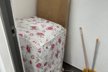 Kenwingston Platz Residence