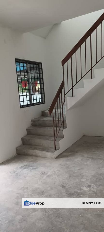 PU6 Taman Puchong Utama 2 Storey Terrace House, Selangor, Puchong