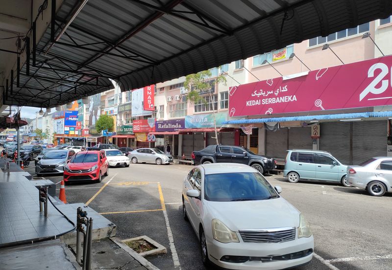 3 Storey Shop Lot For Sale at Bus Terminal Temerloh