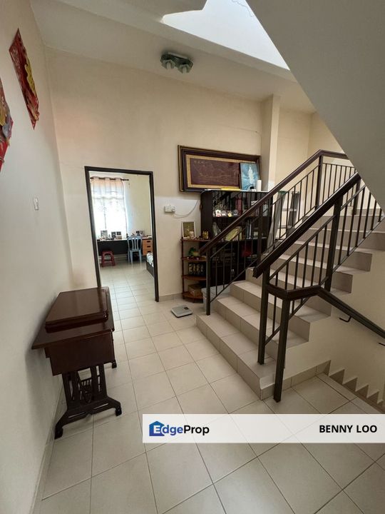 Lake Vista Taman Tasik Prima Puchong 2.5 storey terrace house for sale, Selangor, Puchong