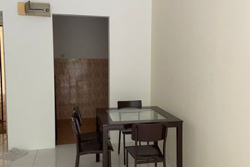 Saraka Apartment