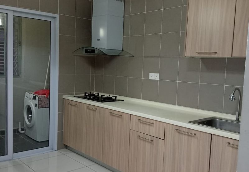 Aurora Residence @ Lake Side City