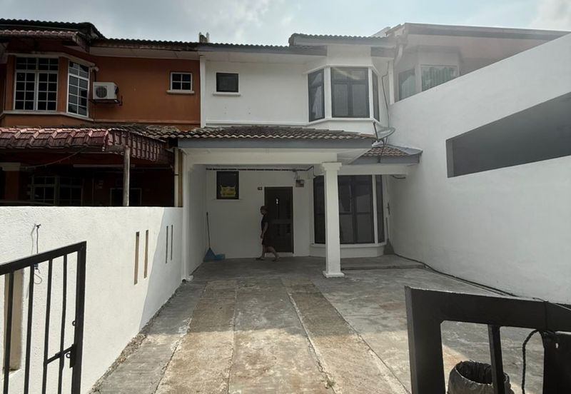 Taman Lestari Puchong