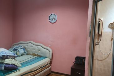 Taman Saujana Puchong