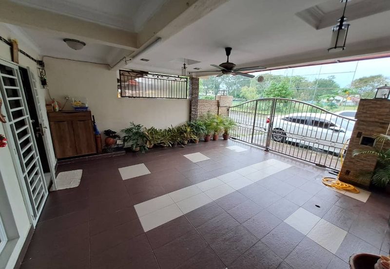 Taman Kinrara Seksyen 2