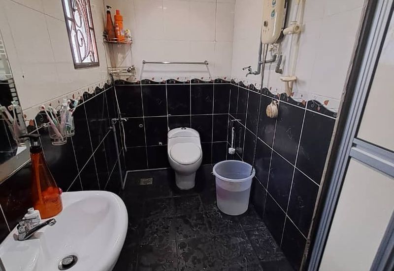 Taman Kinrara Seksyen 2