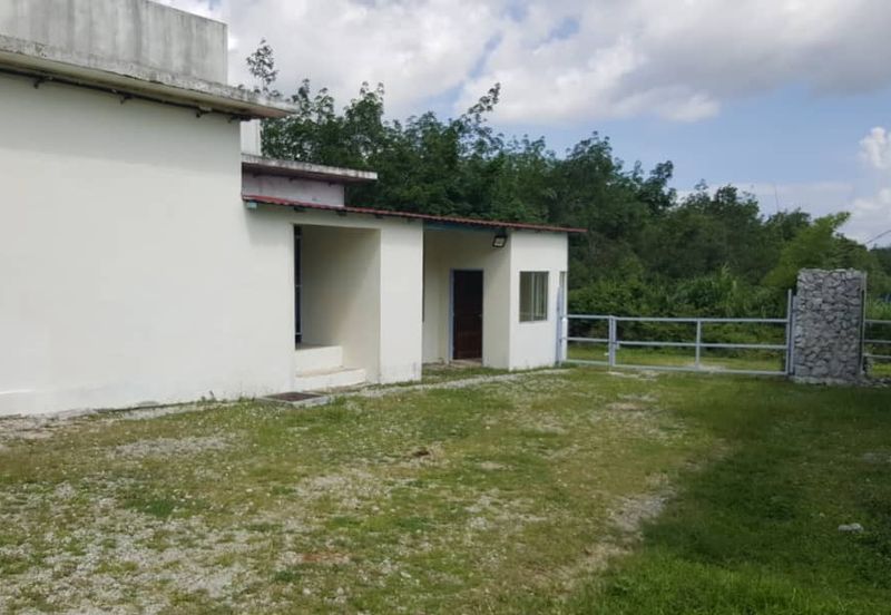 Land with building for sale in Kampung Nyior Chabang, Langkawi