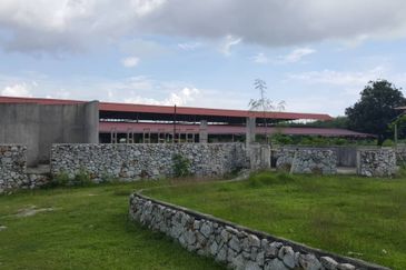 Land with building for sale in Kampung Nyior Chabang, Langkawi