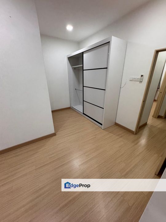  Lakeside Residences Puchong 2 Storey Terrace House For Sale, Selangor, Puchong