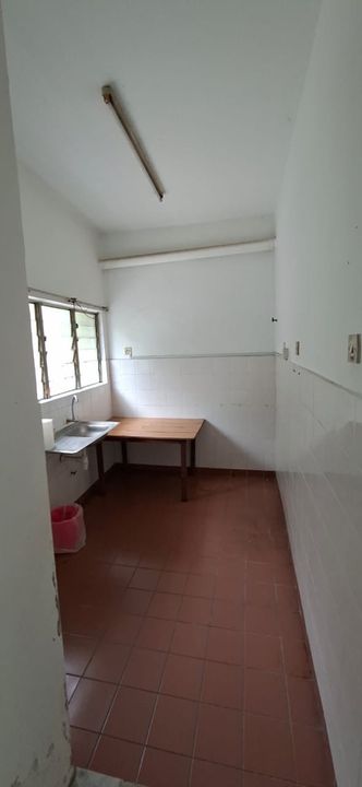 Seri Kembangan Taman Putra Permai 2.5 Storey House For Sale, Selangor, Seri Kembangan