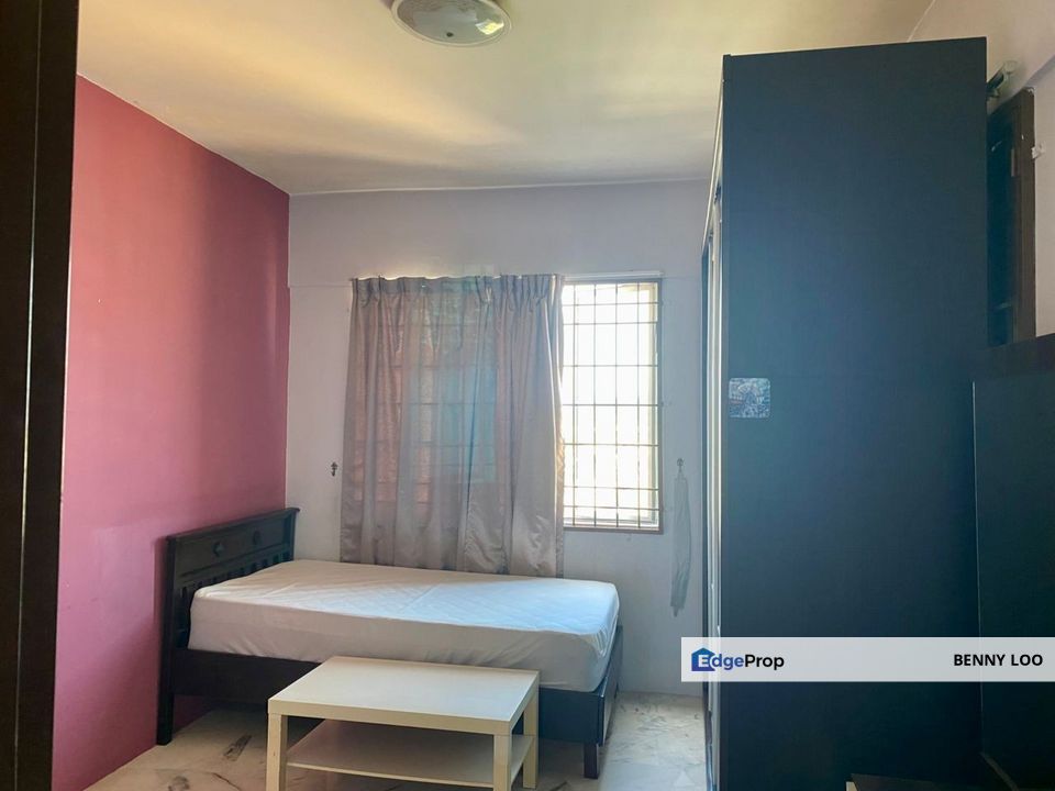 Seri Pinang Apartment Seri Kembangan For Sale, Selangor, Seri Kembangan