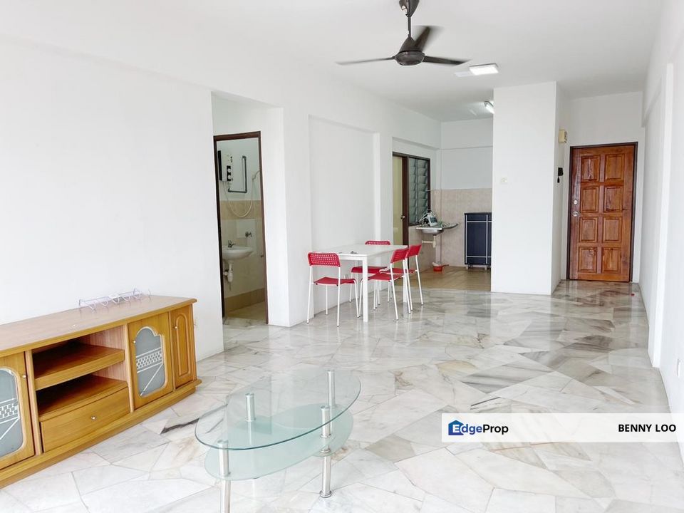 Seri Pinang Apartment Seri Kembangan For Sale, Selangor, Seri Kembangan