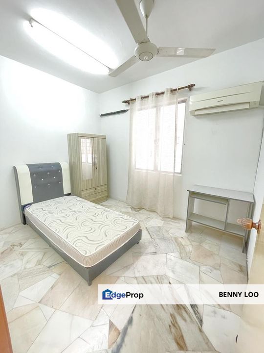 Seri Pinang Apartment Seri Kembangan For Sale, Selangor, Seri Kembangan