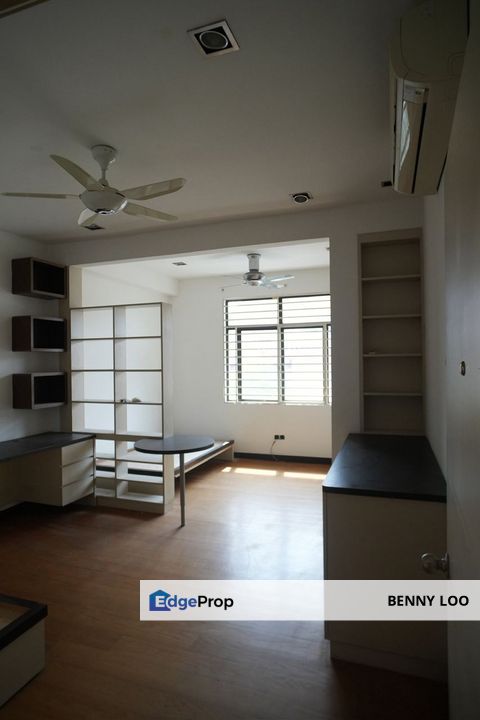 Taman Mutiara Indah 2.5 Storey Semi D For Sale, Selangor, Puchong
