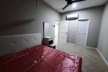 Vista Pinggiran, Taman Pinggiran Putra