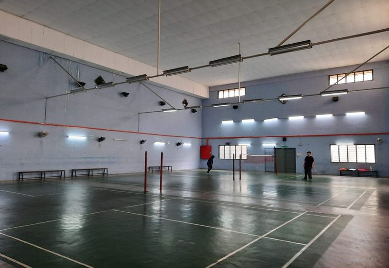 Vista Pinggiran, Taman Pinggiran Putra