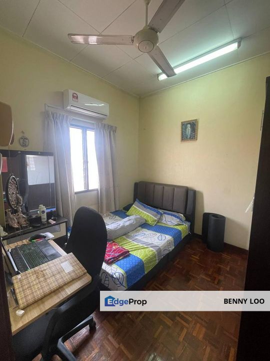 2 Strorey Terrace House Kitchen Extend For sale Seri kembangan, Selangor, Seri Kembangan