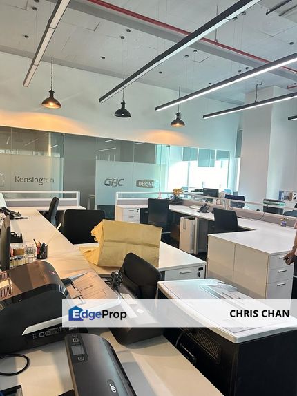 KYM Tower - Bright and Fitted Office for Rent, Selangor, Mutiara Damansara