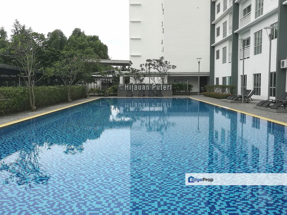 Hijauan Puteri Condominium @ Bandar Puteri Puchong- Freehold Well Maintained 3R2B Unit w/ 2 Parking Space For Sale, Selangor, Puchong